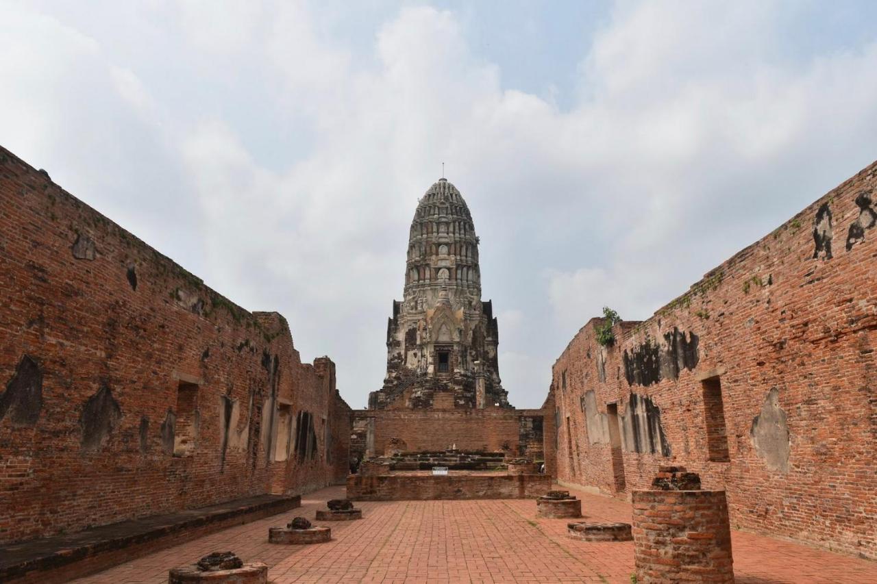 Hotel Oyo 384 Ban Sabaidee Phra Nakhon Si Ayutthaya Esterno foto