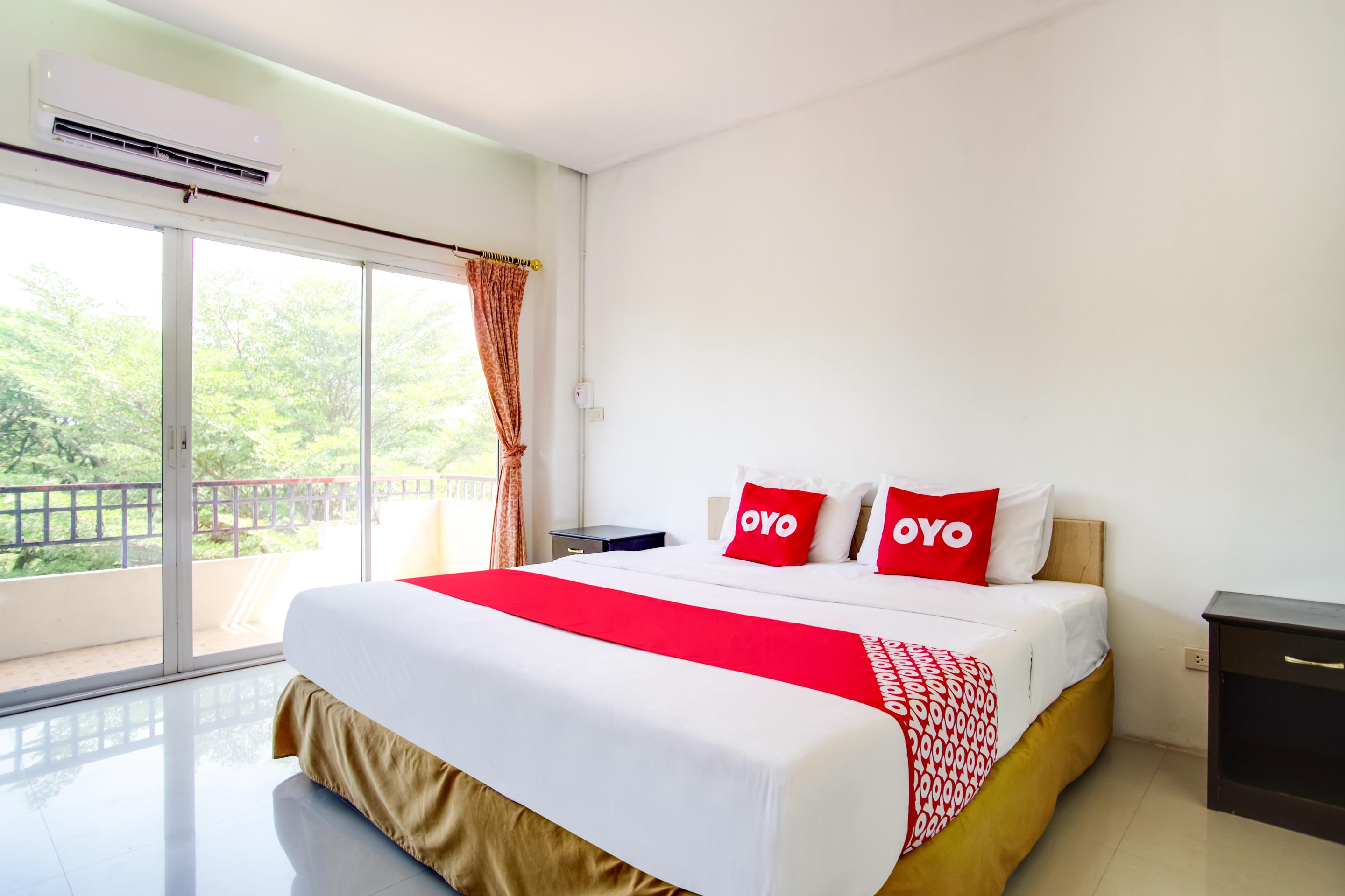 Hotel Oyo 384 Ban Sabaidee Phra Nakhon Si Ayutthaya Esterno foto