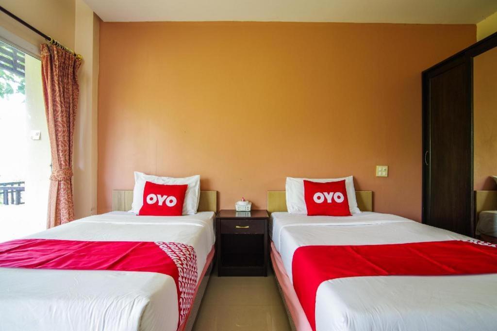 Hotel Oyo 384 Ban Sabaidee Phra Nakhon Si Ayutthaya Esterno foto