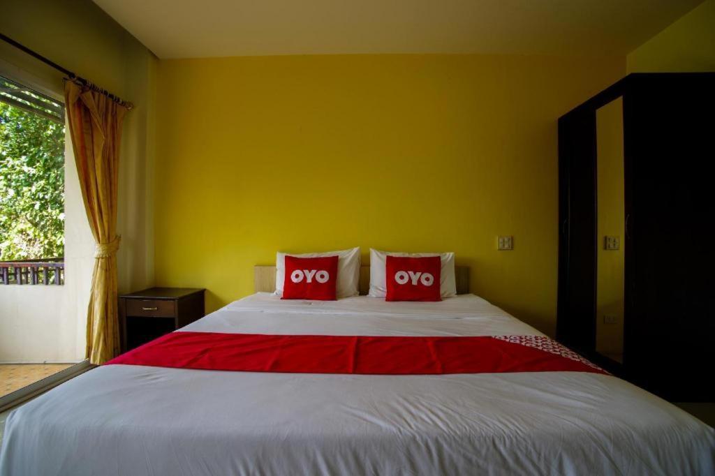 Hotel Oyo 384 Ban Sabaidee Phra Nakhon Si Ayutthaya Esterno foto